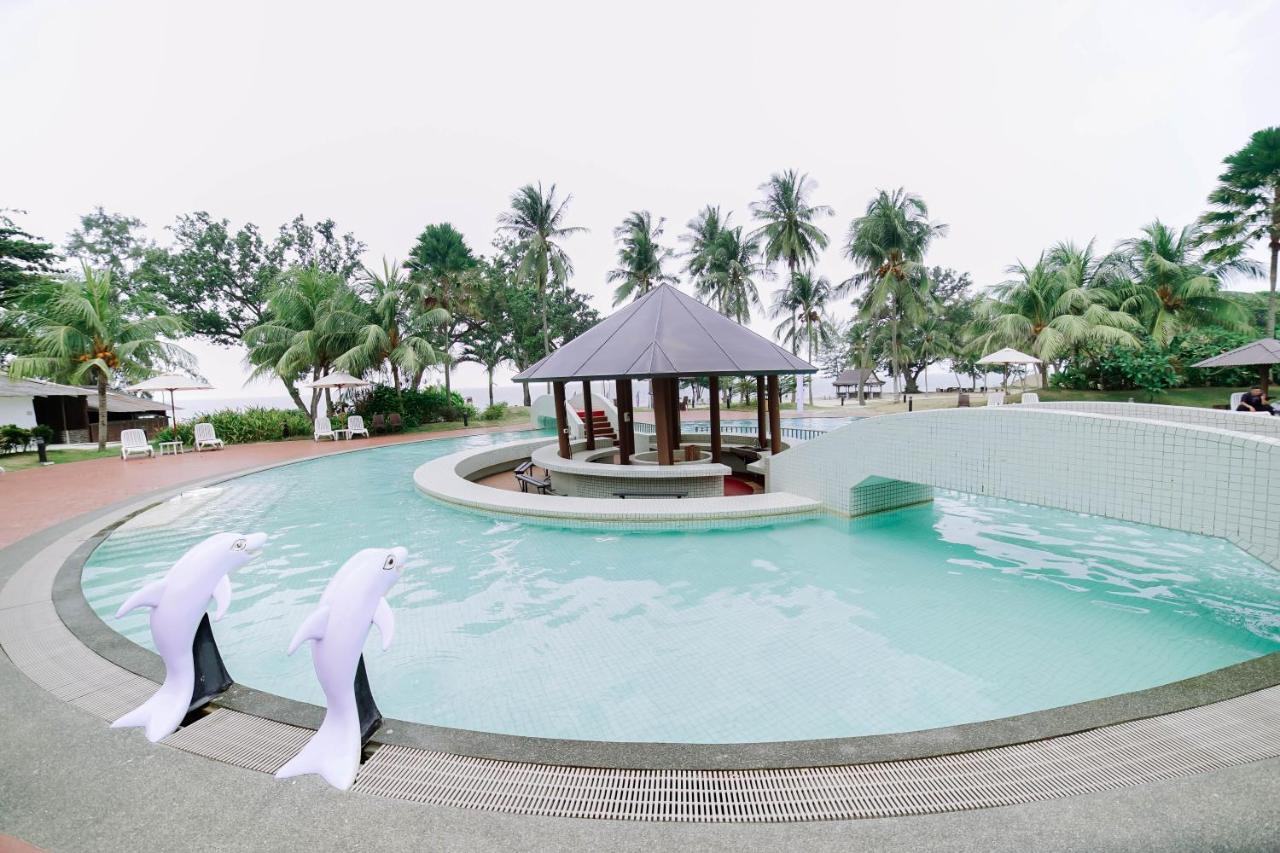 Tunamaya Beach & Spa Resort- Десару Экстерьер фото